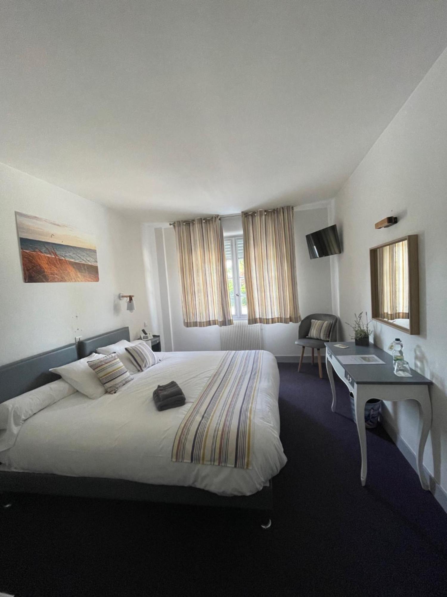 Logis Hotel Le Relais Des Plages Saint-Paul-lès-Dax Exteriér fotografie